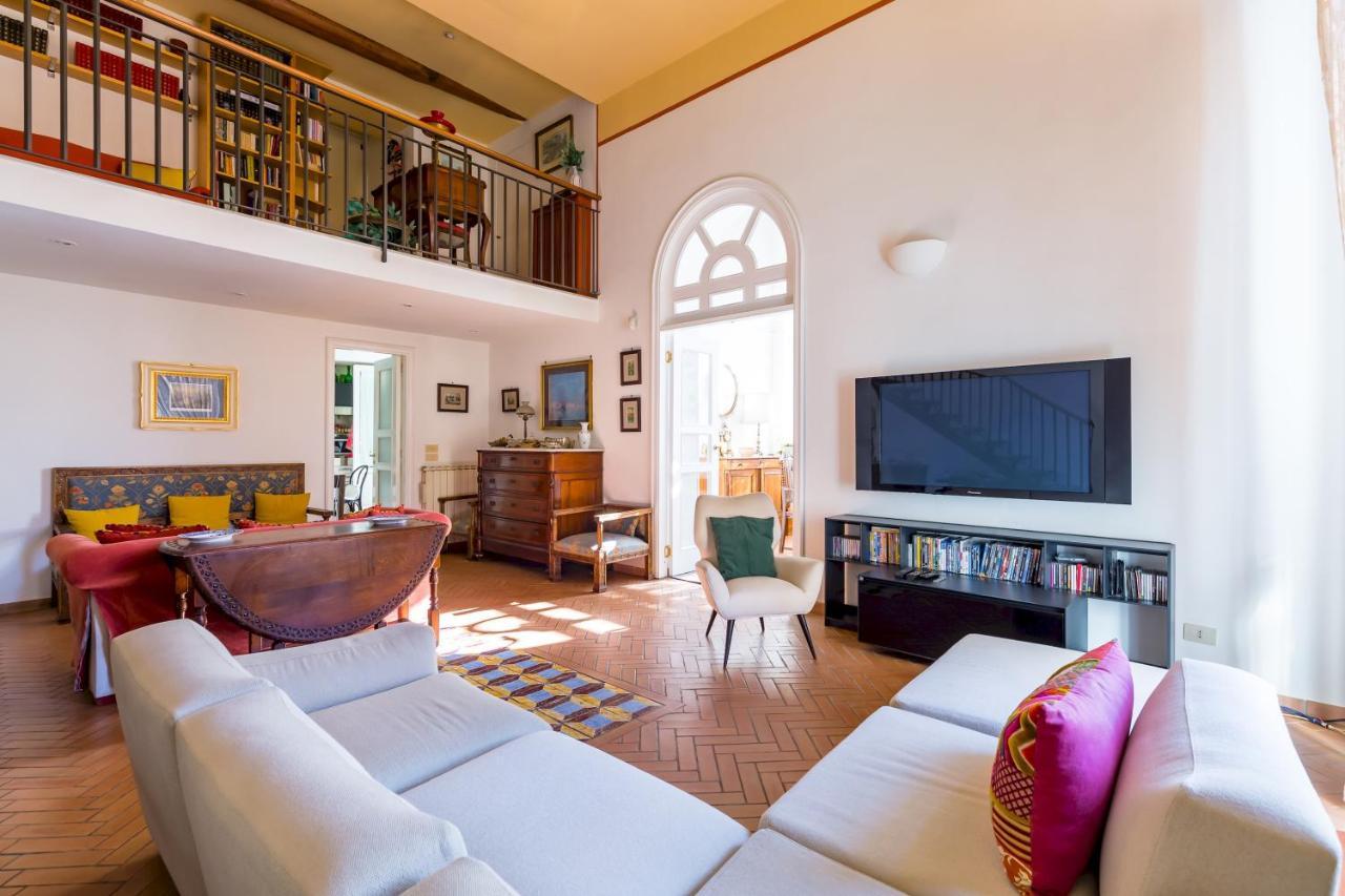 Residenza Capano Charming House By Napoliapartments Esterno foto