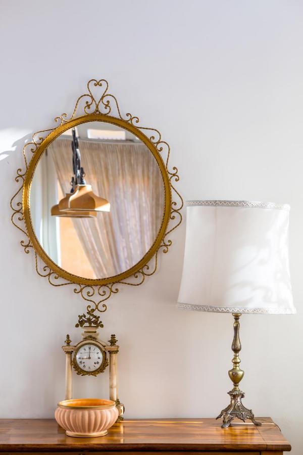 Residenza Capano Charming House By Napoliapartments Esterno foto
