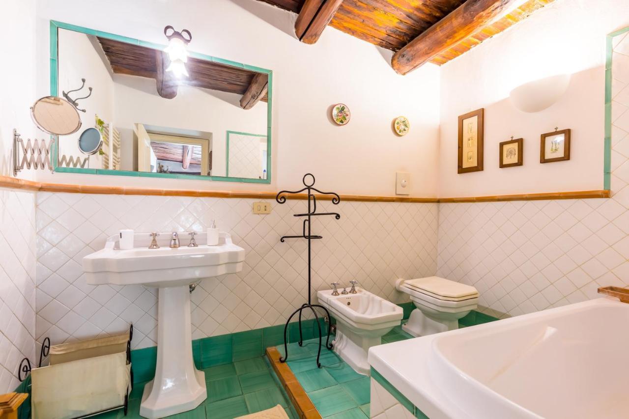 Residenza Capano Charming House By Napoliapartments Esterno foto