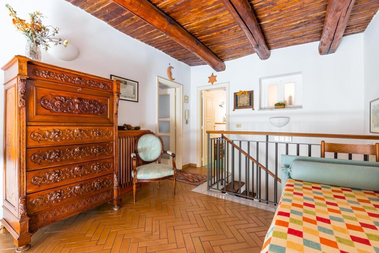 Residenza Capano Charming House By Napoliapartments Esterno foto