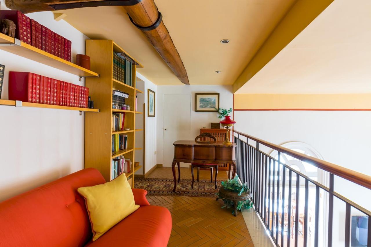 Residenza Capano Charming House By Napoliapartments Esterno foto